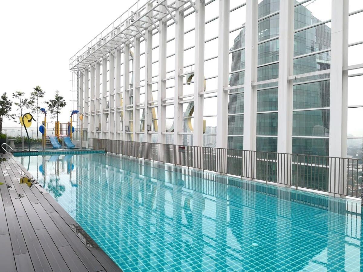 Modern, High Floor Suasana Suites 05 In Jb جوهر بهرو المظهر الخارجي الصورة